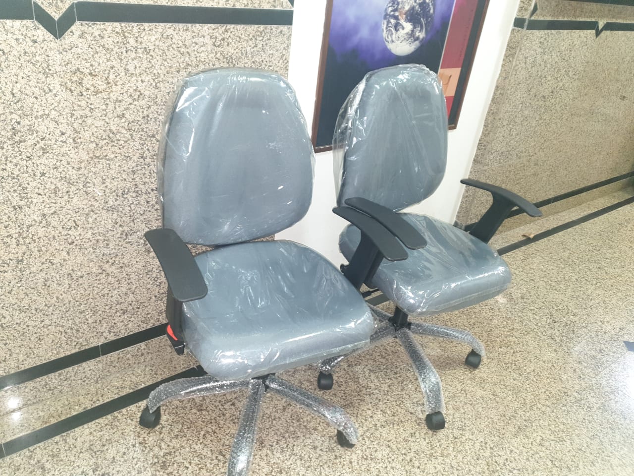 Office chair manufacturer mumbai, Best office chair manufacturer, Cheapest office chair mumbai